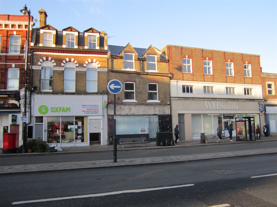 44 King Street, Twickenham, TW1 3SH - Snellers Commercial